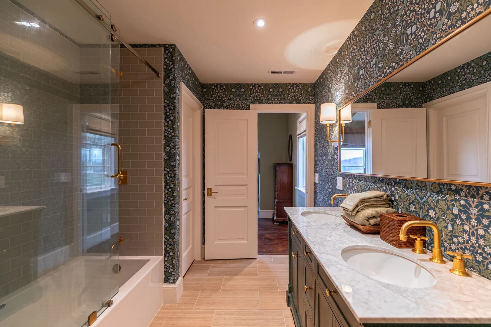 Antler Trail Lodge - Image 26