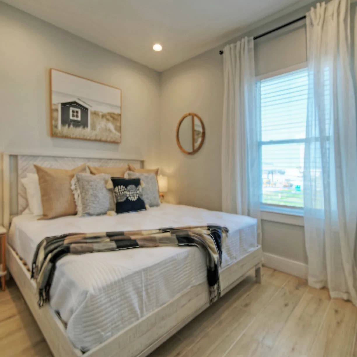 Flirty Flamingo - Image 21