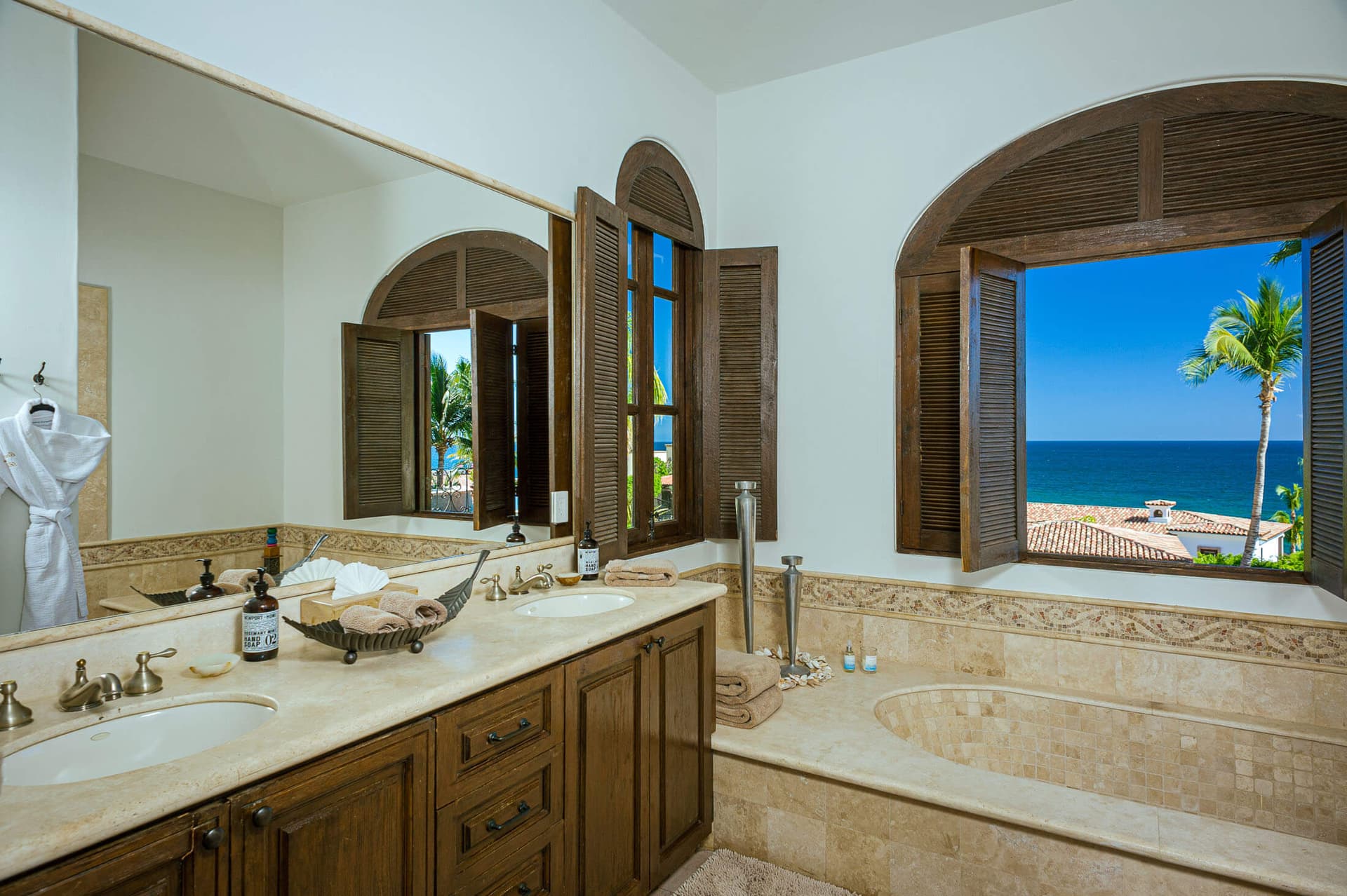 Casa de las Risas - Image 17