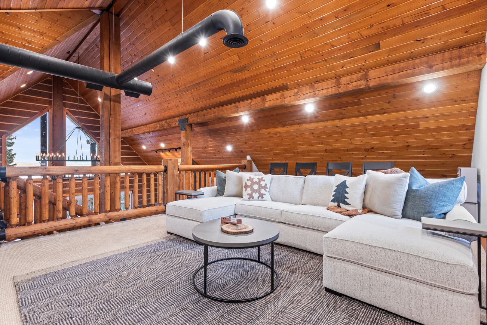 Unforgotten Utopia - Image 18