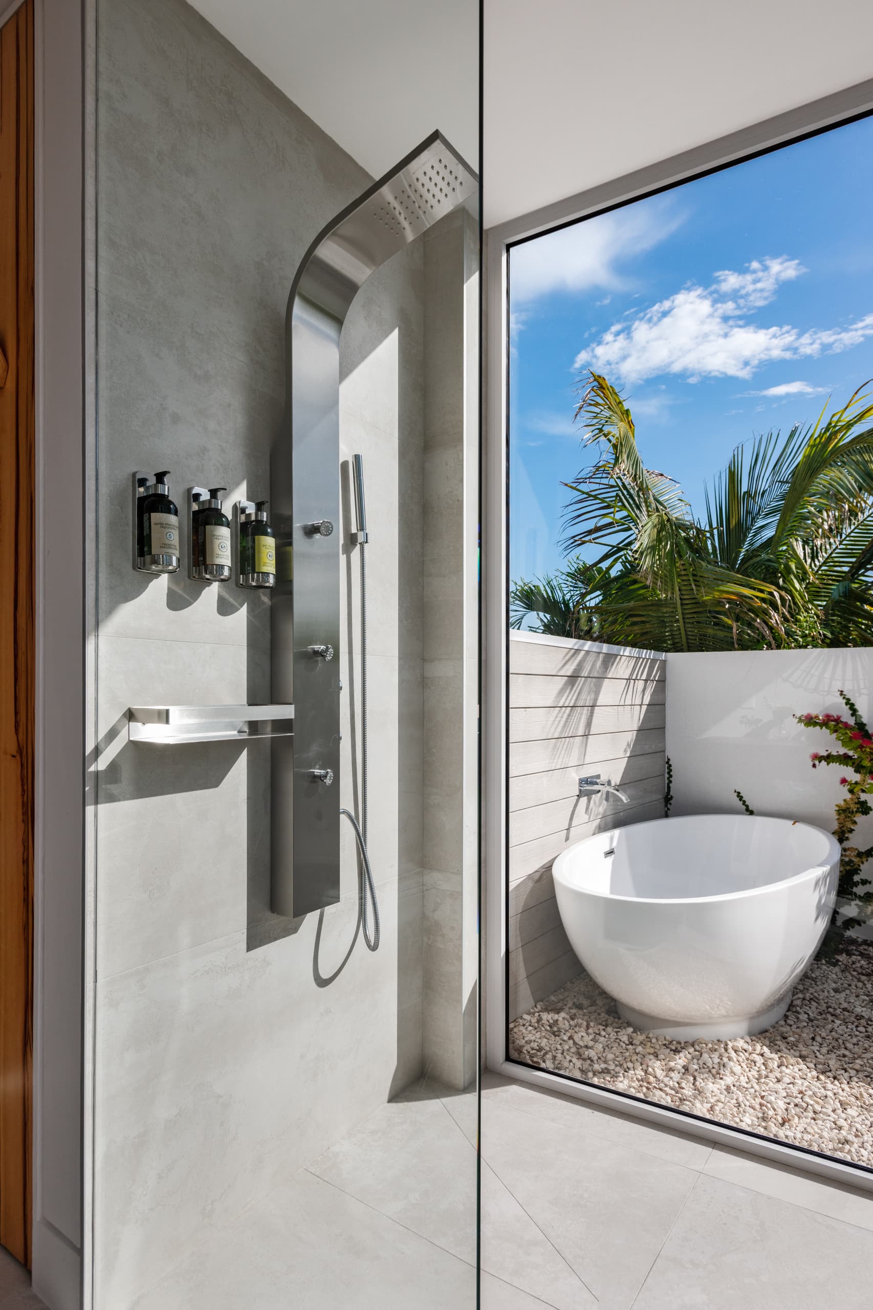 Ocean Dream Studio Blue - Image 4