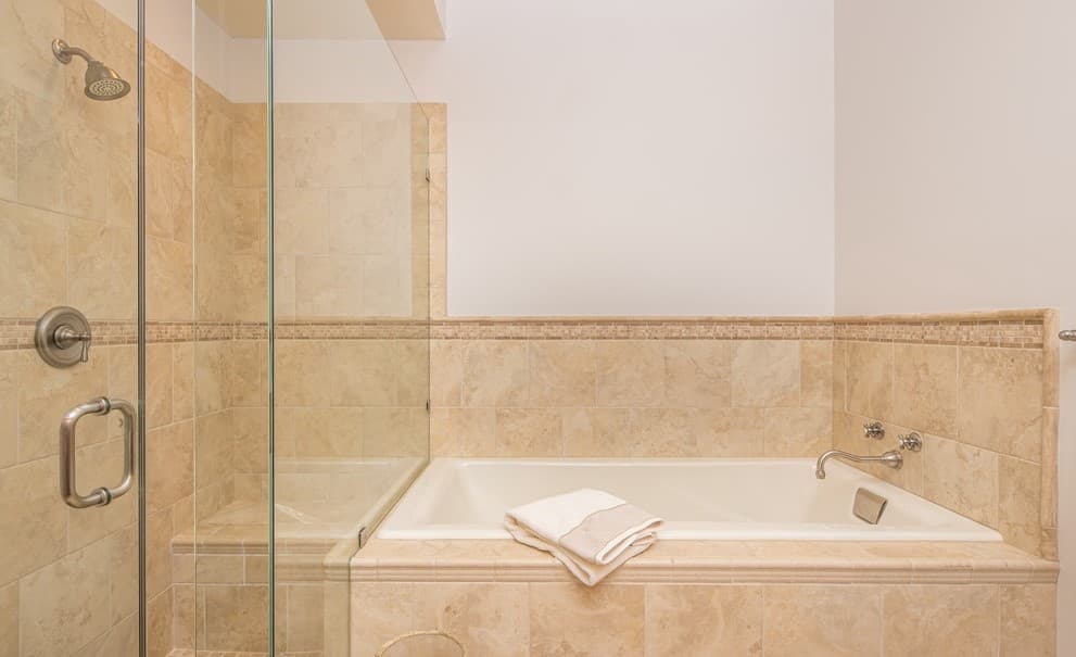 Highpoint Drive #4 - Image 32