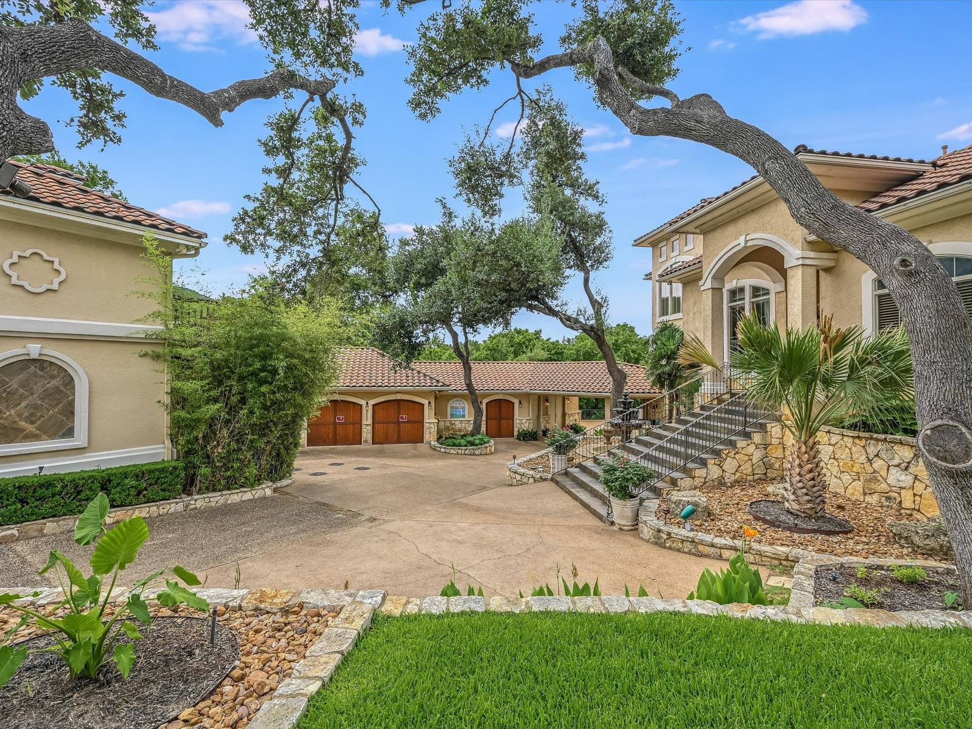 Palms on Lake Travis - Image 52
