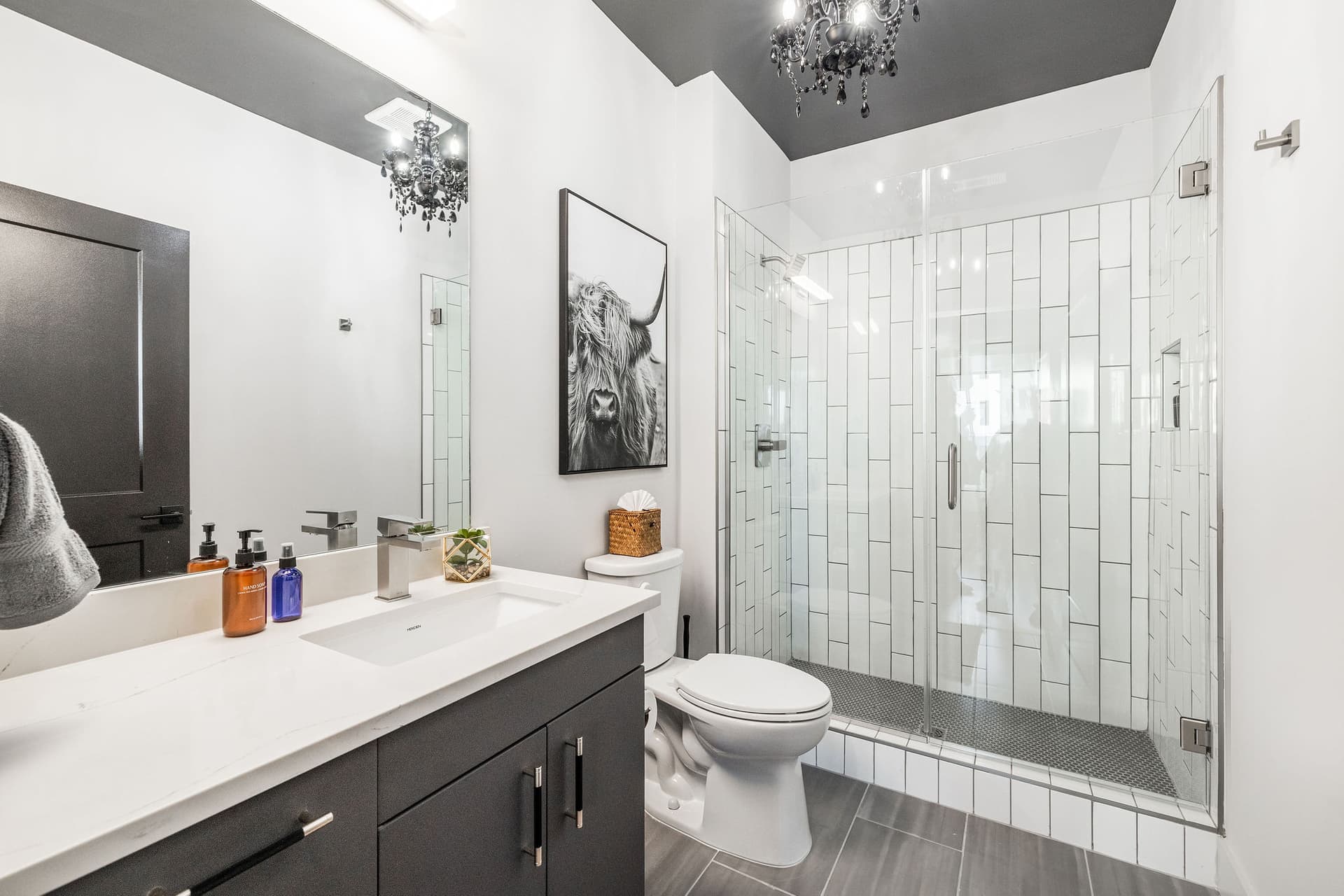 Honky Tonk Party Pads - 2 Units - Image 26