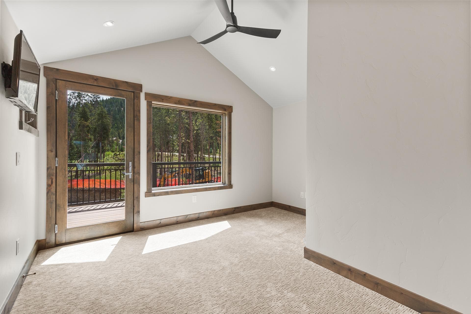 Independence Lodge - Image 22