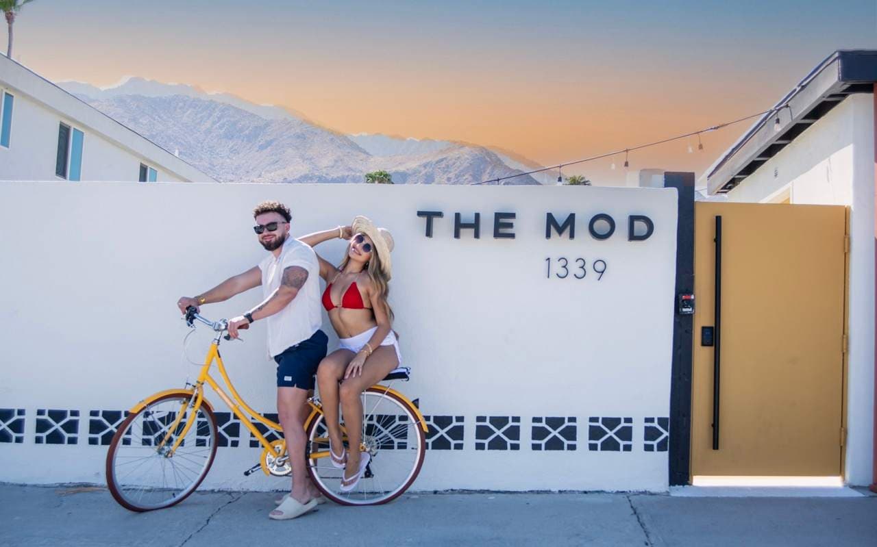 Mod Retreat in Vibrant Palm Springs - Image 75