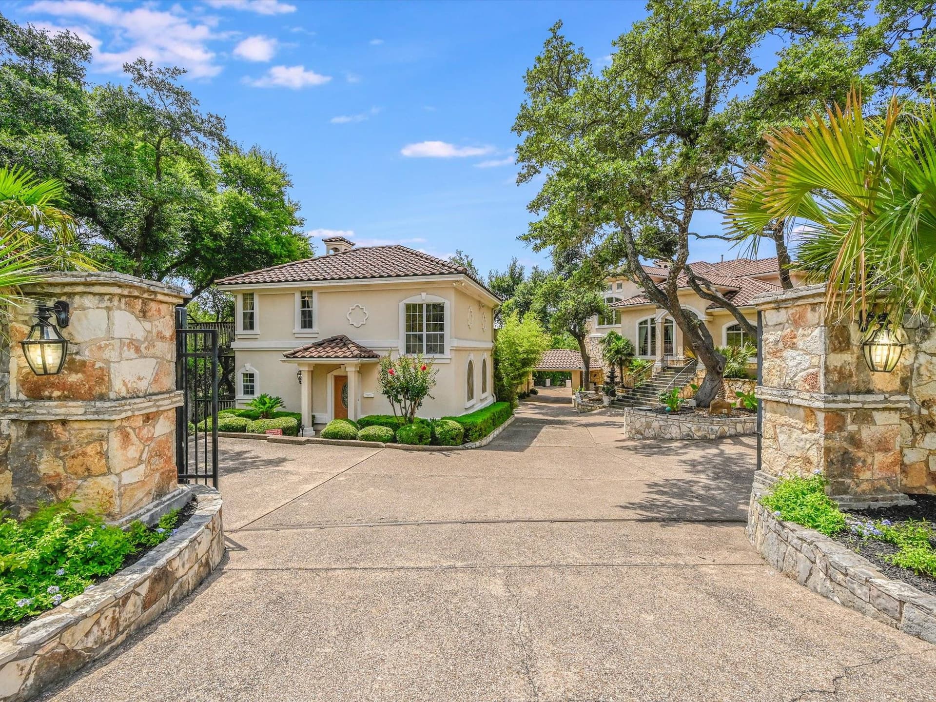 Palms on Lake Travis - Image 42