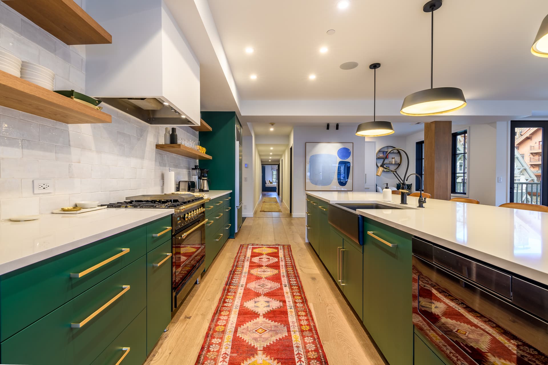 Sky High at the Plaza - Image 20