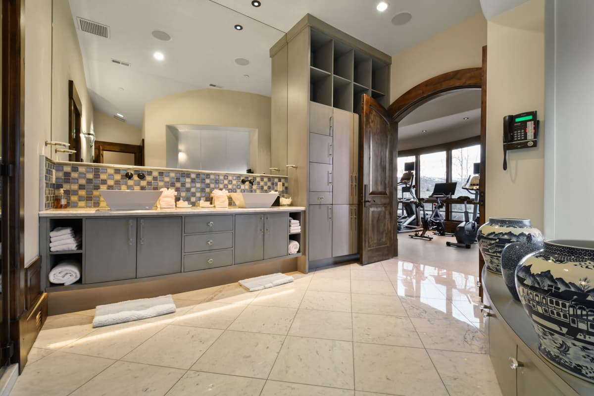 Ski Dream Home - Image 48