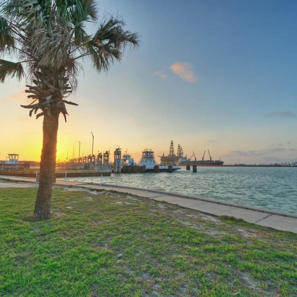 Bourbon Breeze - Image 50