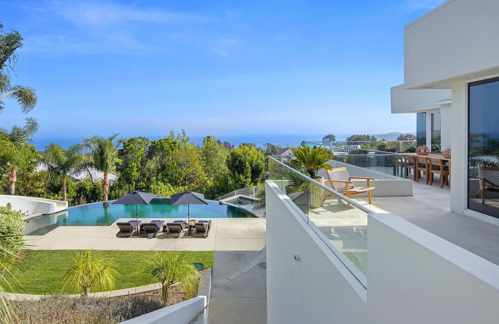 Winding Way Villa - Image 2