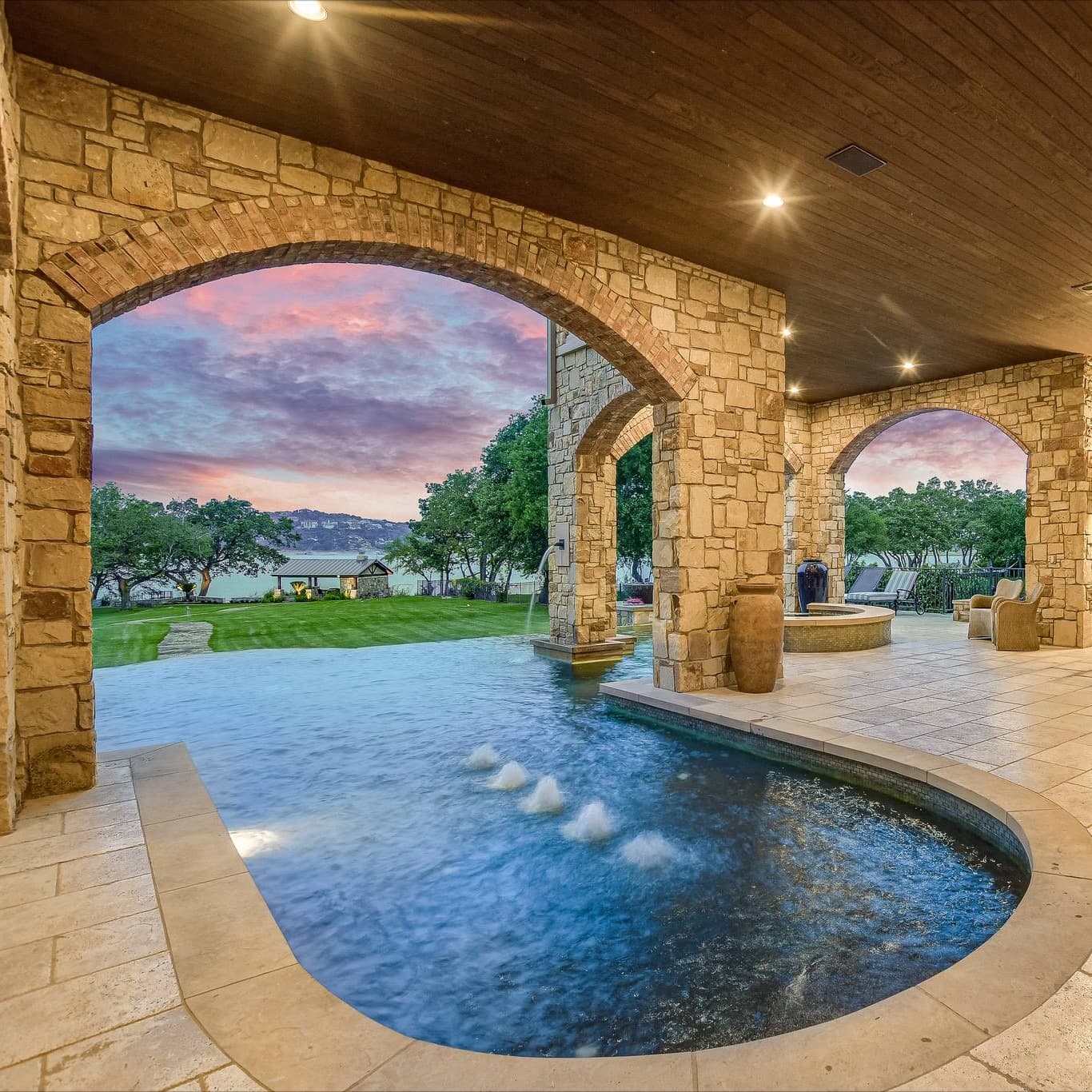 Sunset Point on Lake Travis - Image 46