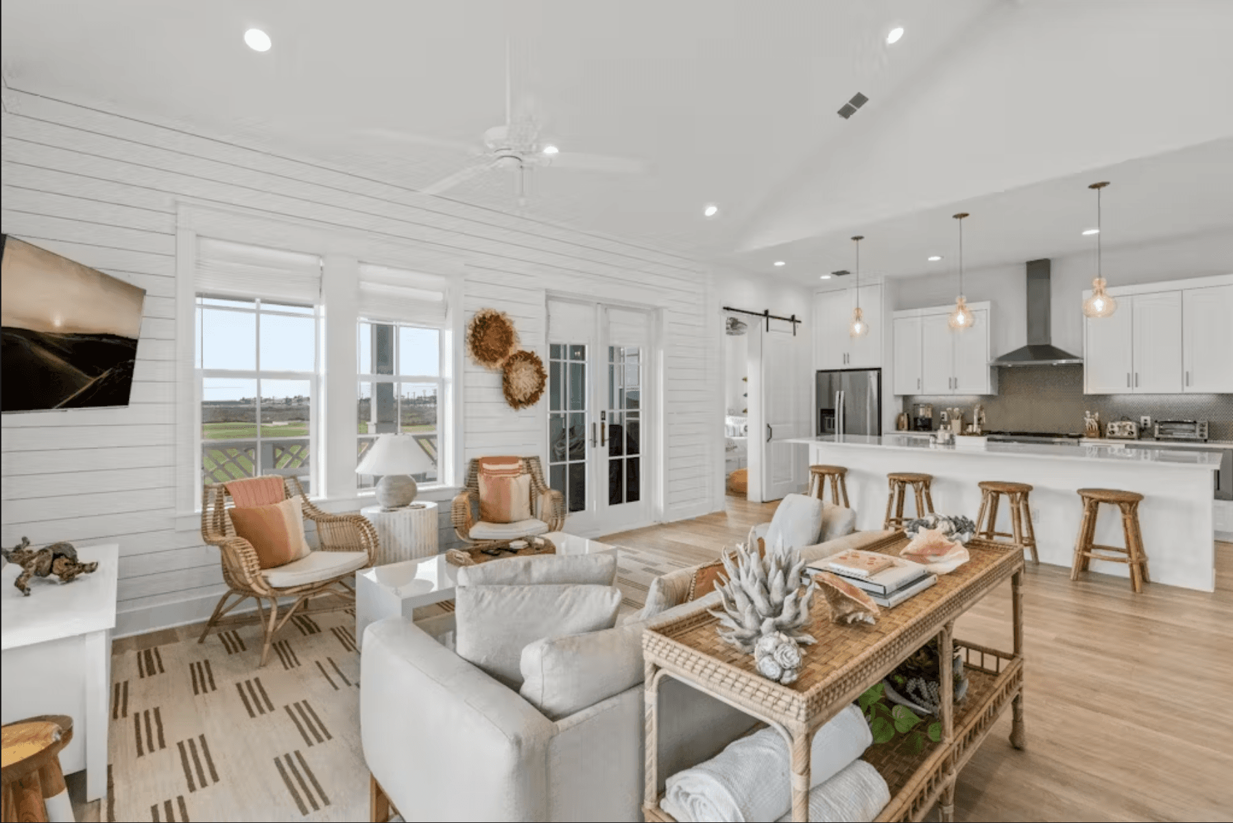 Beach Ball House - Image 5