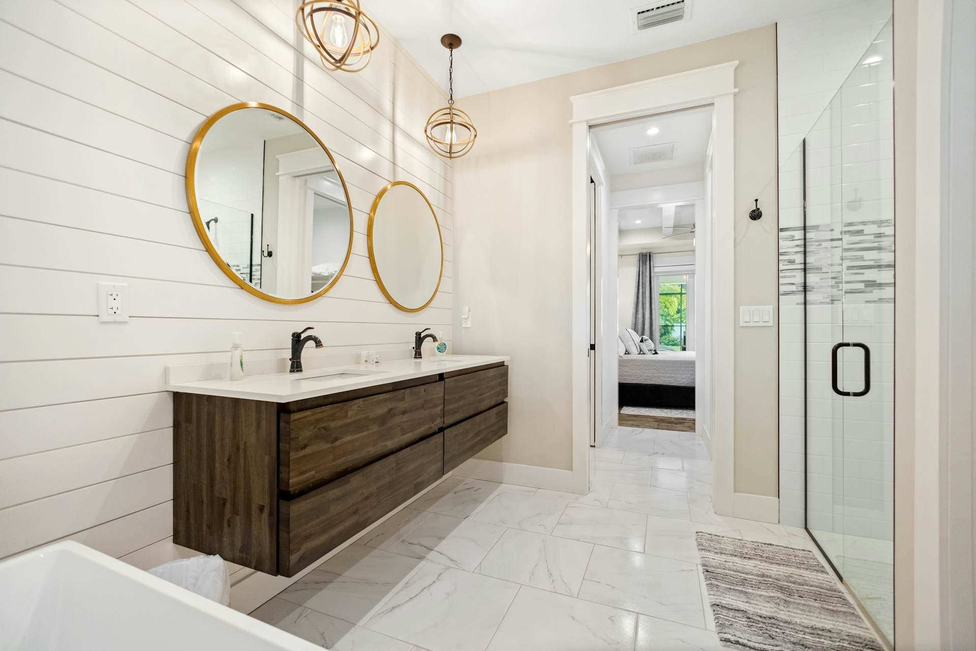 Paradise Daydream - Image 17