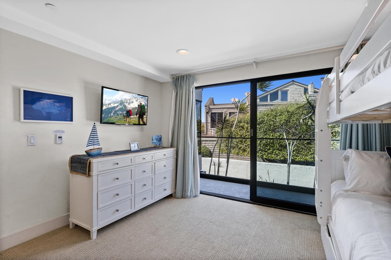 Bayside Retreat - Image 35