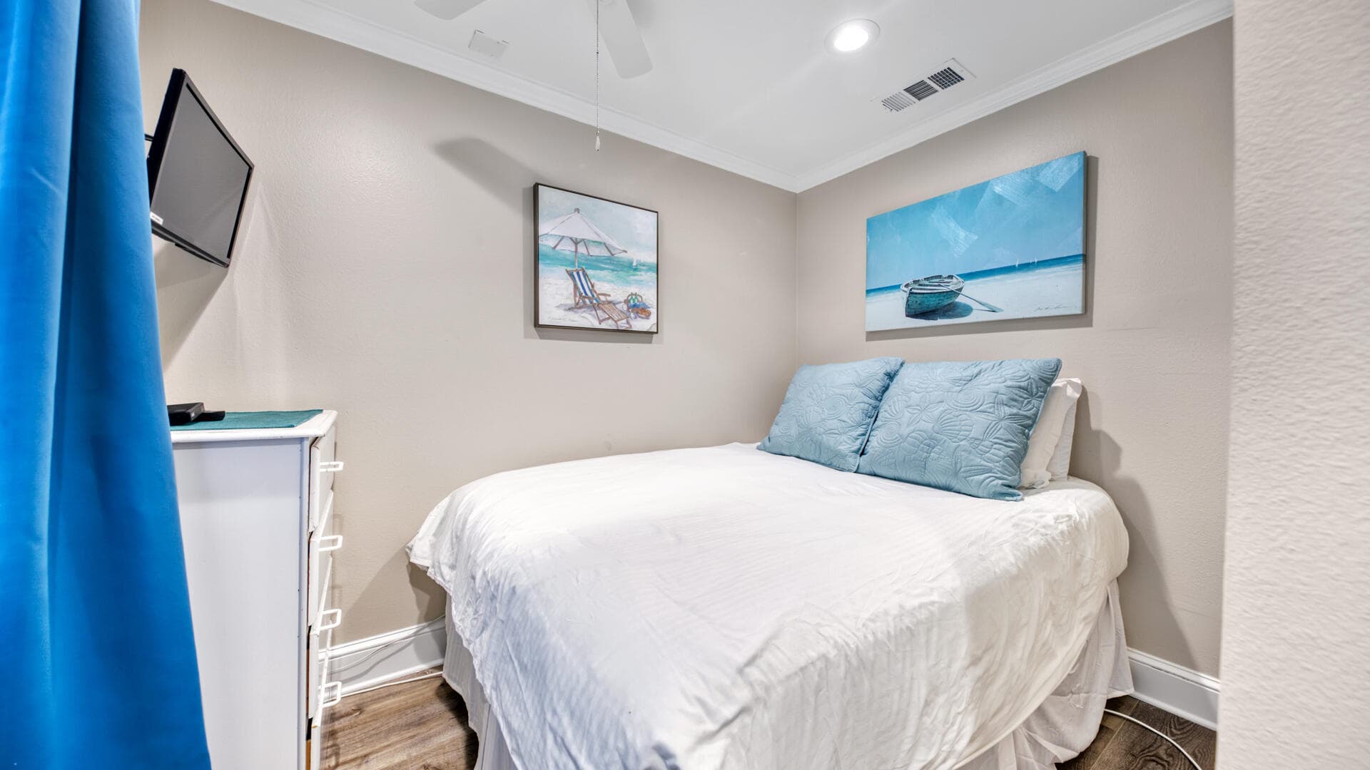 Crystal Dunes #405 - Image 19