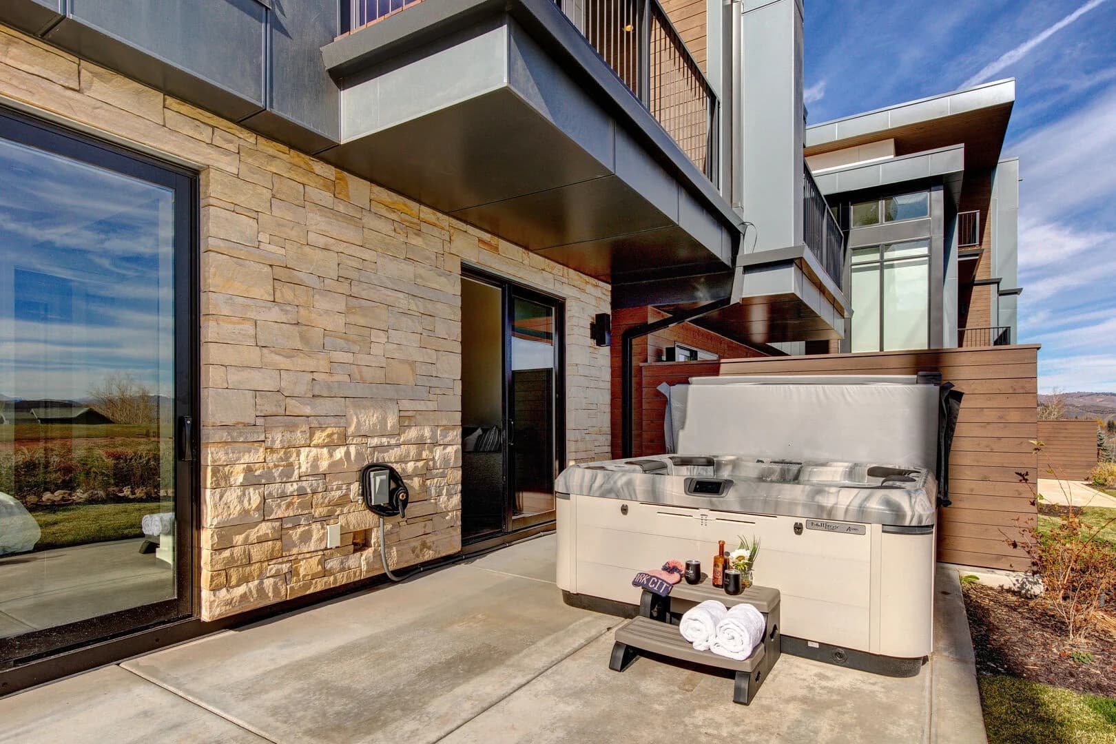 Viridian Townhome - Image 32