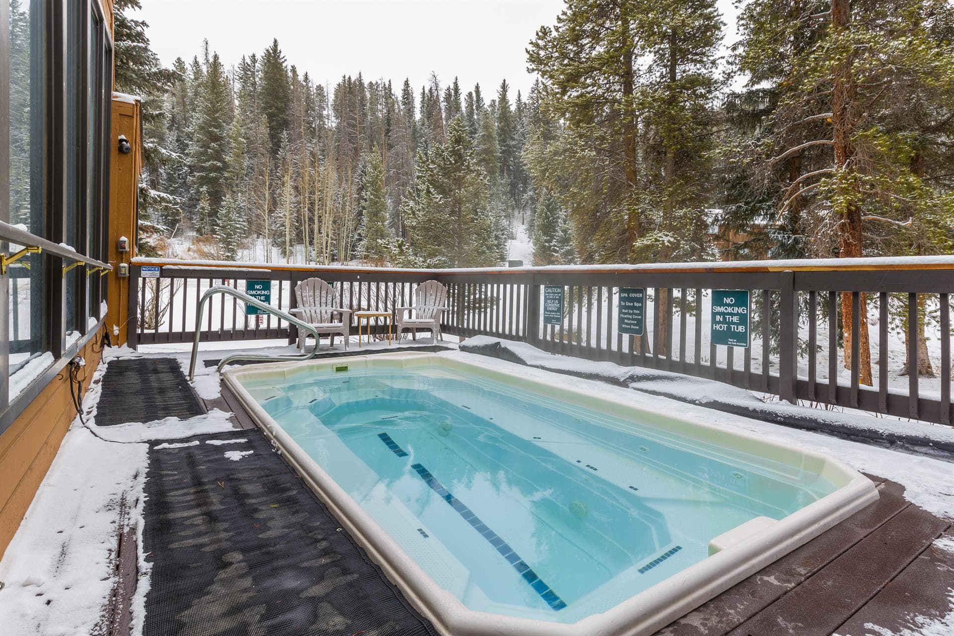 Cedar Cabin - Image 18