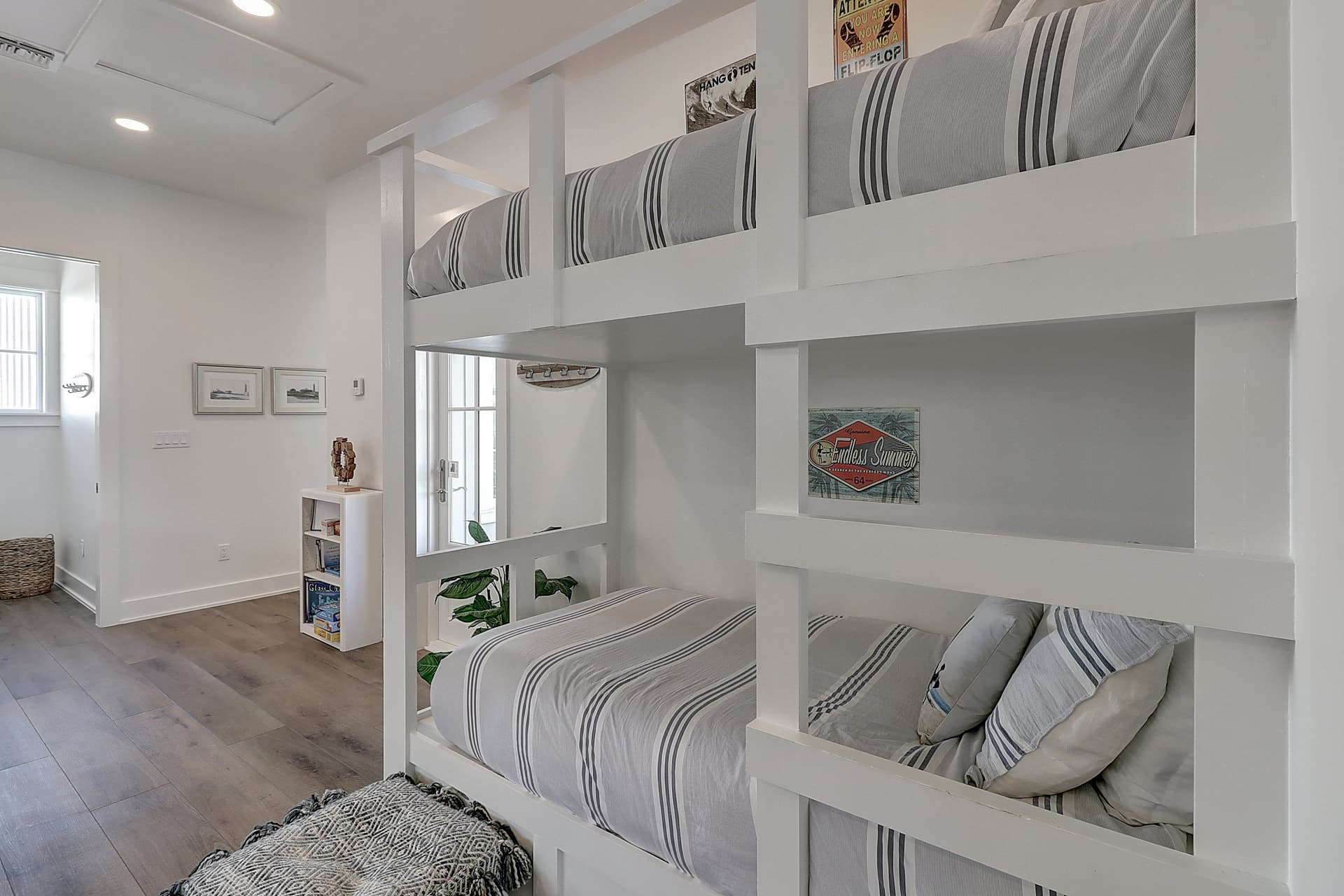 Shore Break House - Image 19