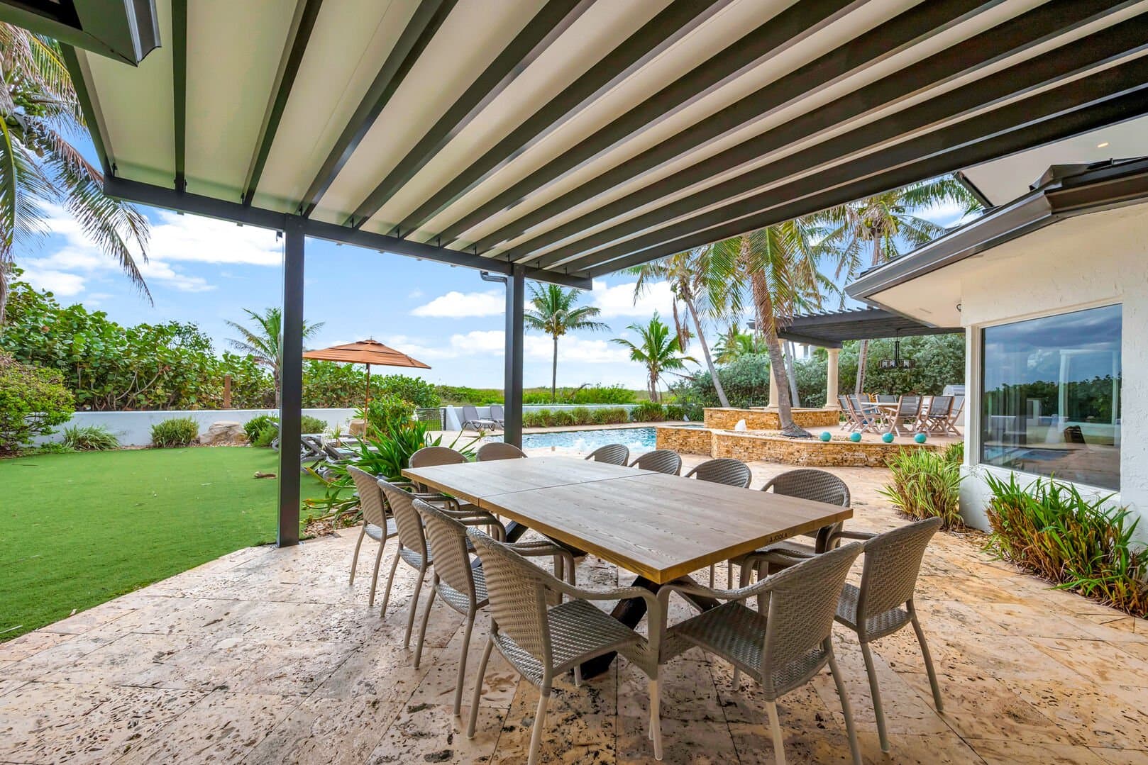 Oceanfront Estate - Image 40