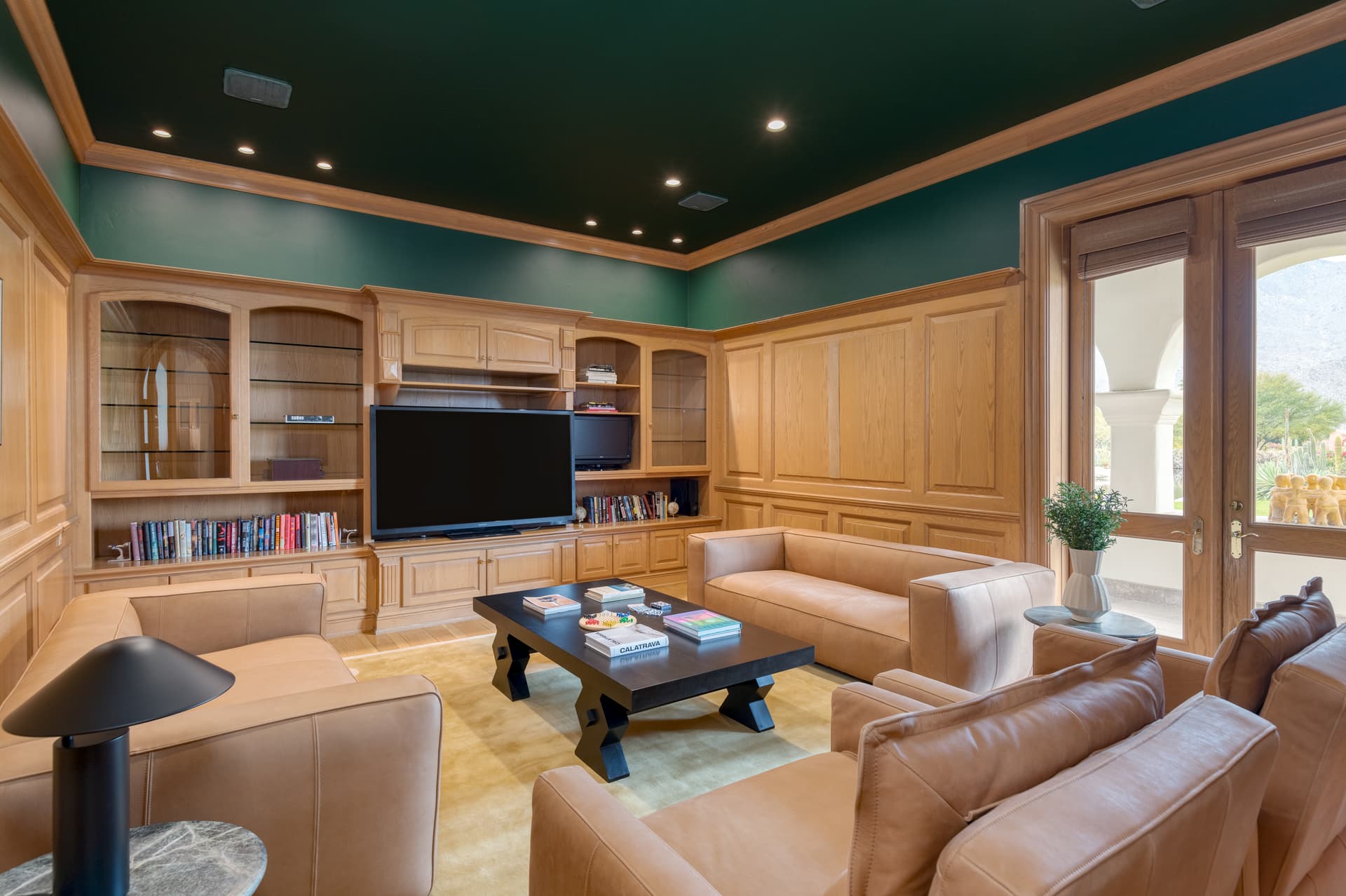 Pond Estate - Image 37