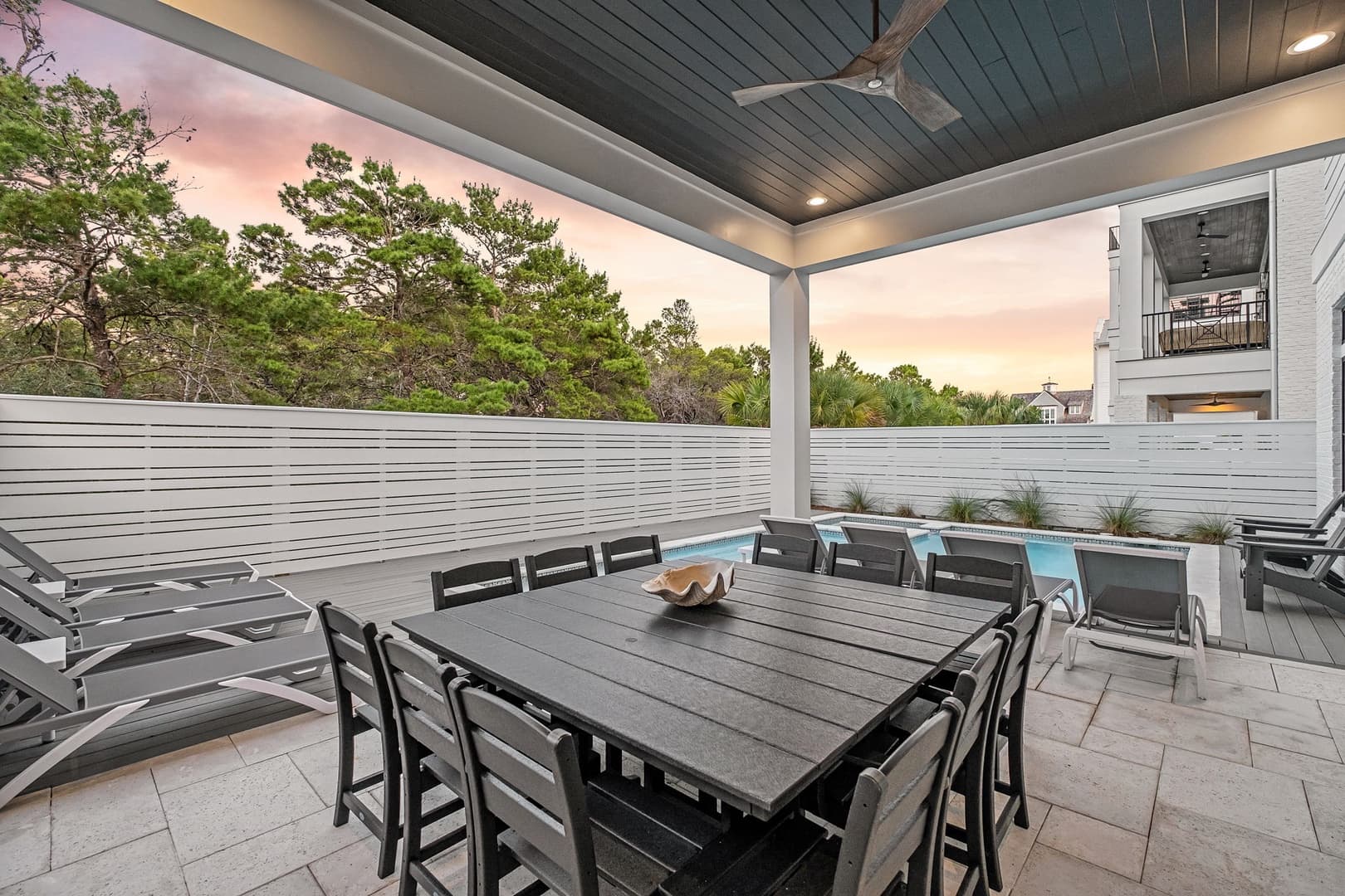 Oz by The Sea - Image 56