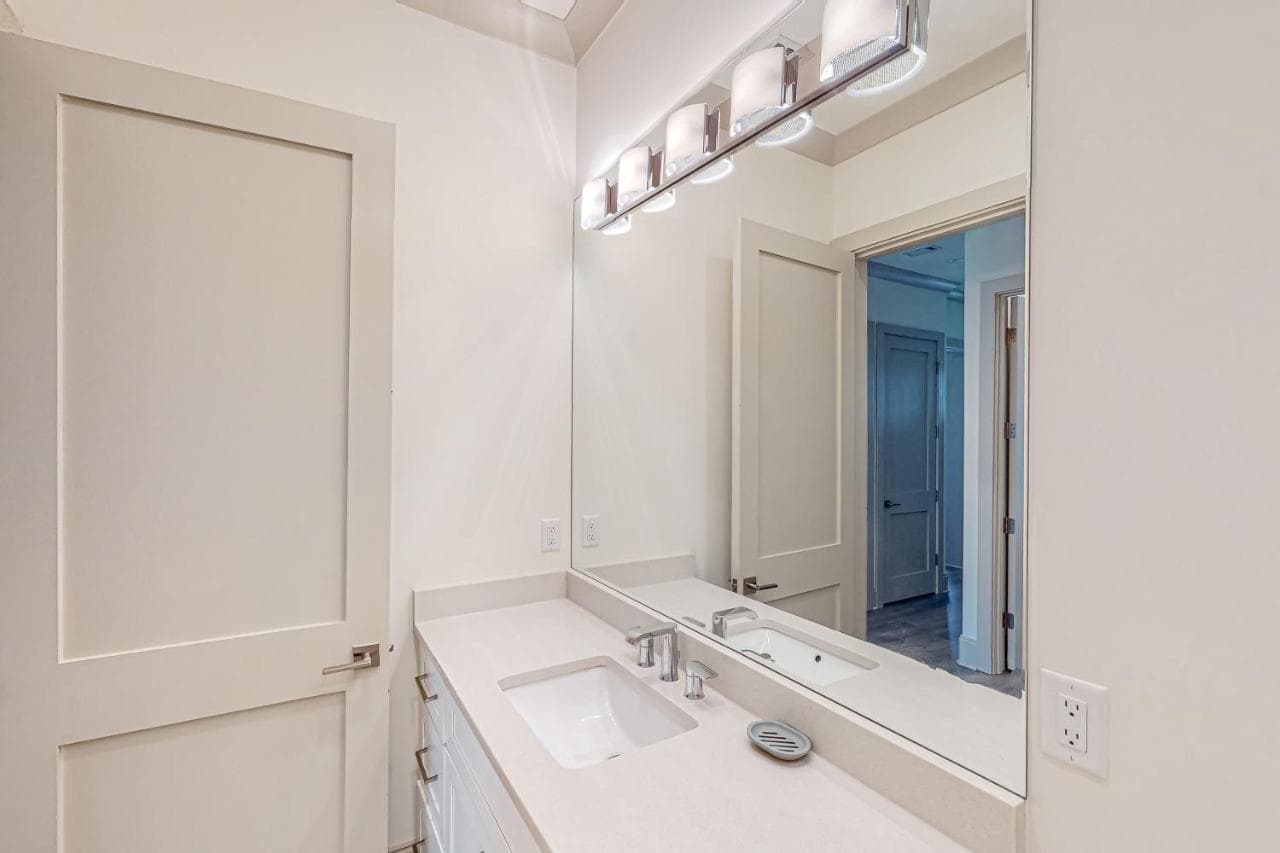 Azure 30A Home - Image 13