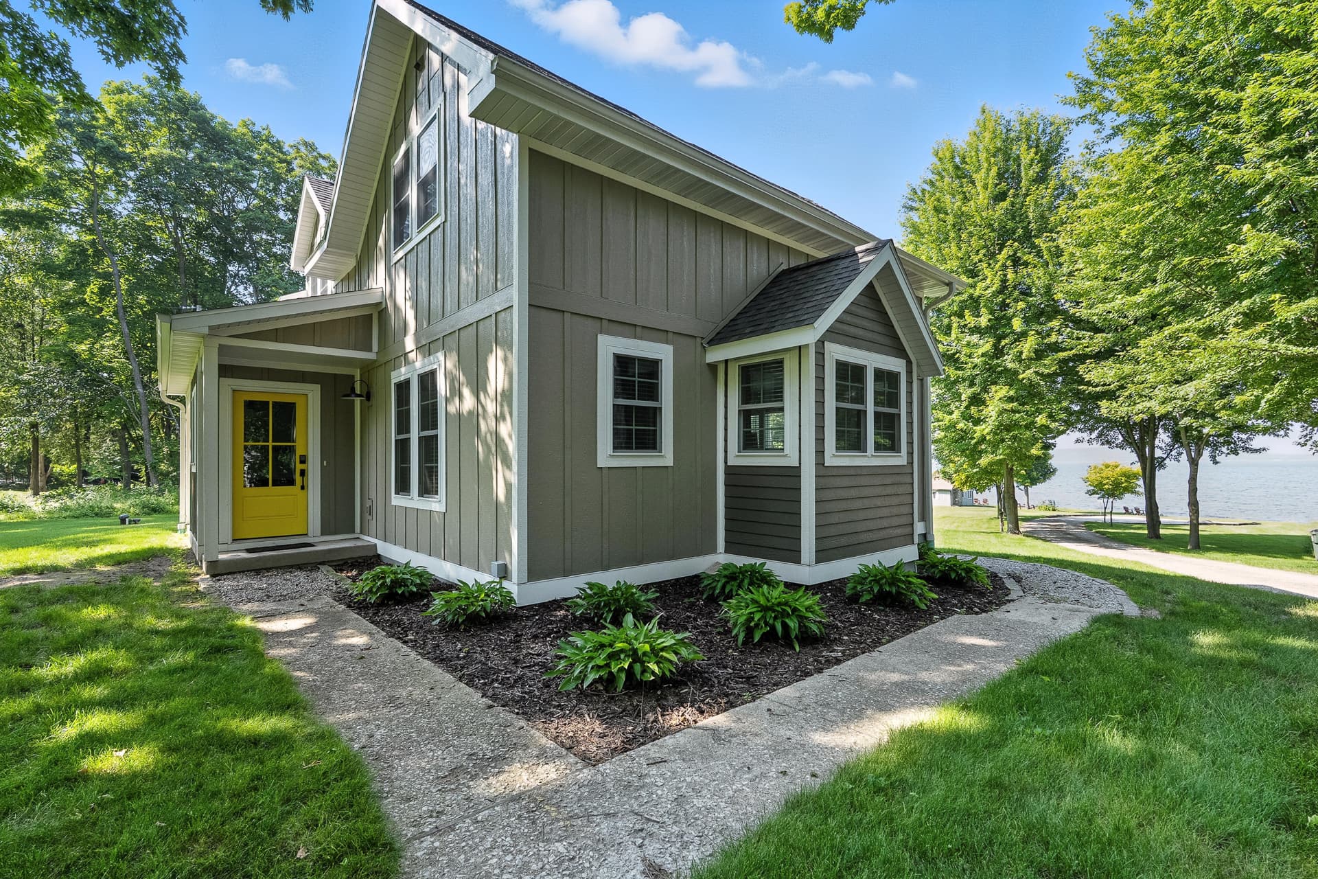 Thenell's Beach House - Image 49