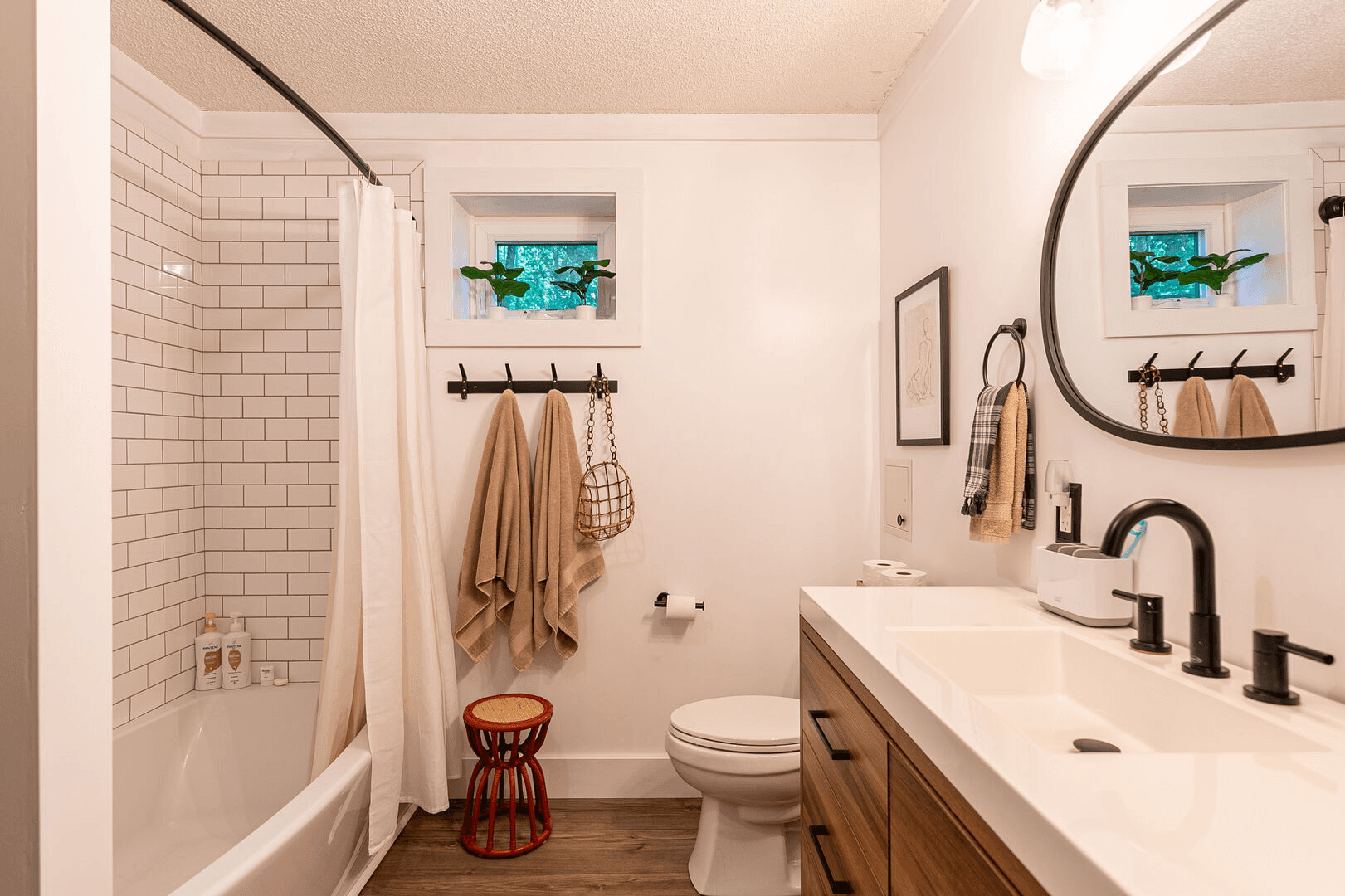 Lark Hollow - Image 29