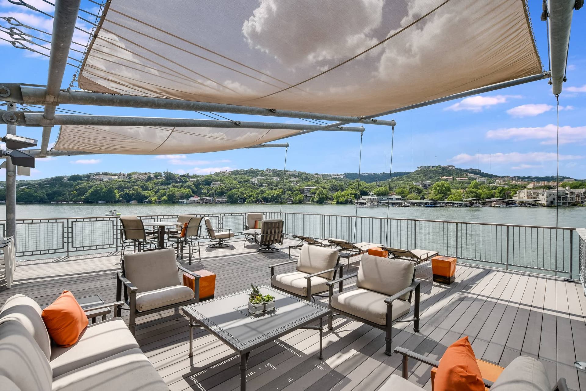 Waterfalls on the Lake Villa - Image 60