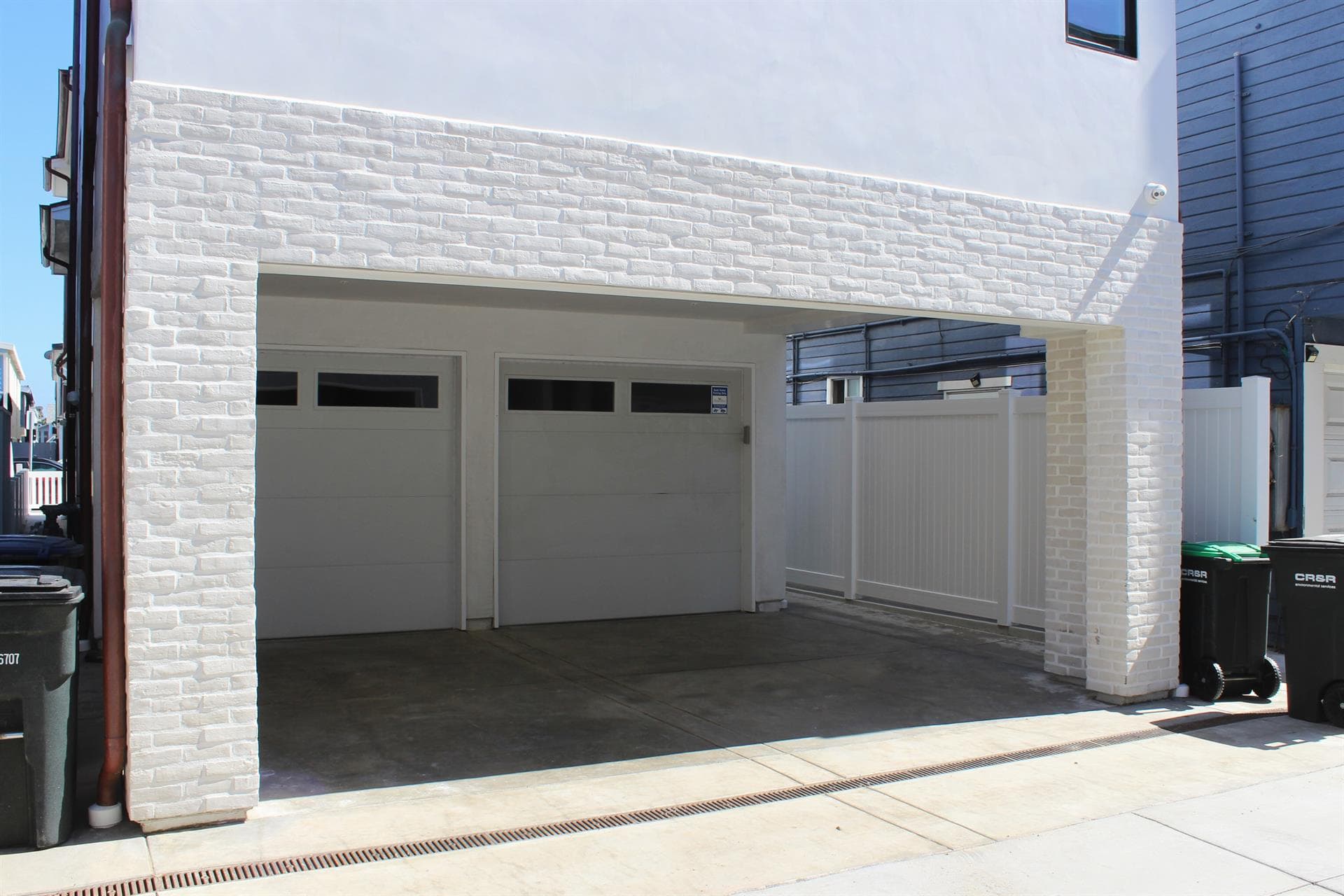 Sun Deck Haven - Image 26