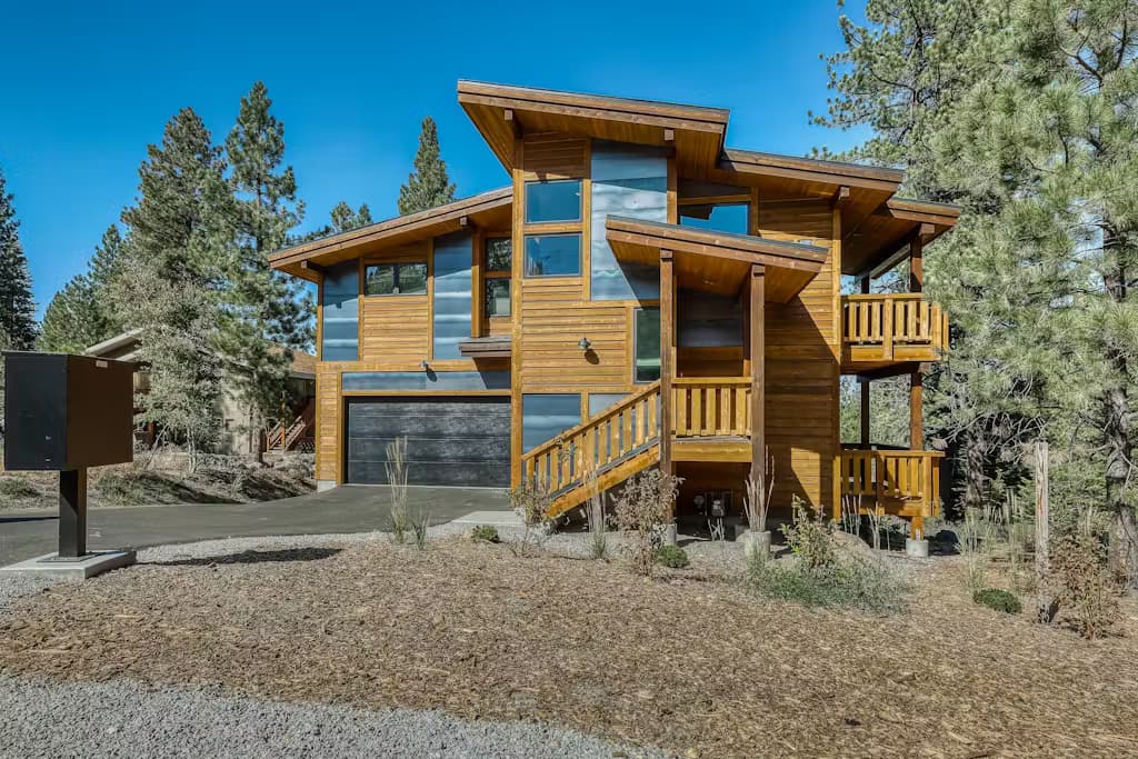 Truckee Treat Haven - Image 1