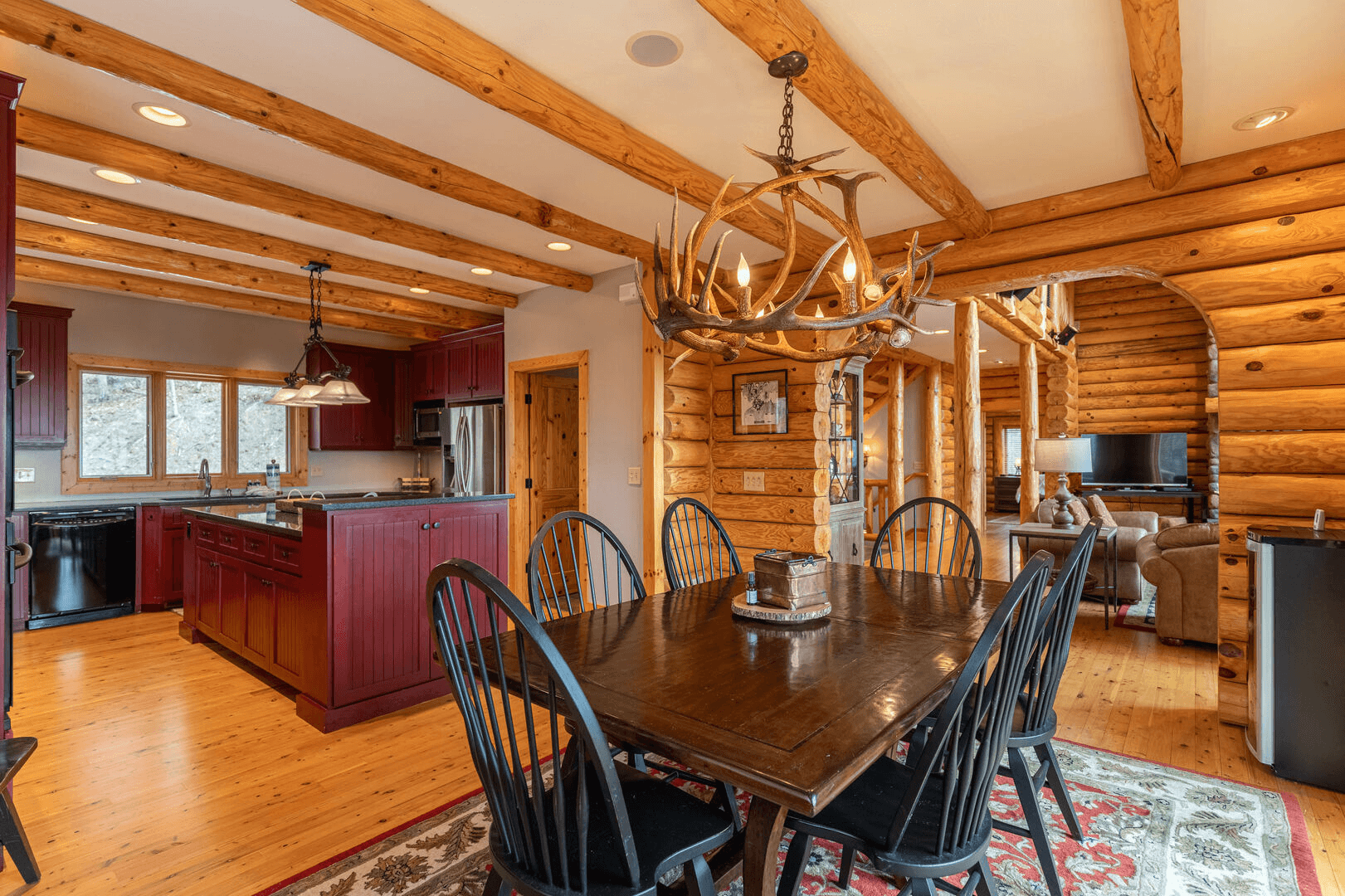 Good Day House - Image 11