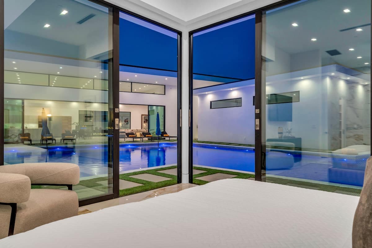 Bravo Villa #8 - Image 26