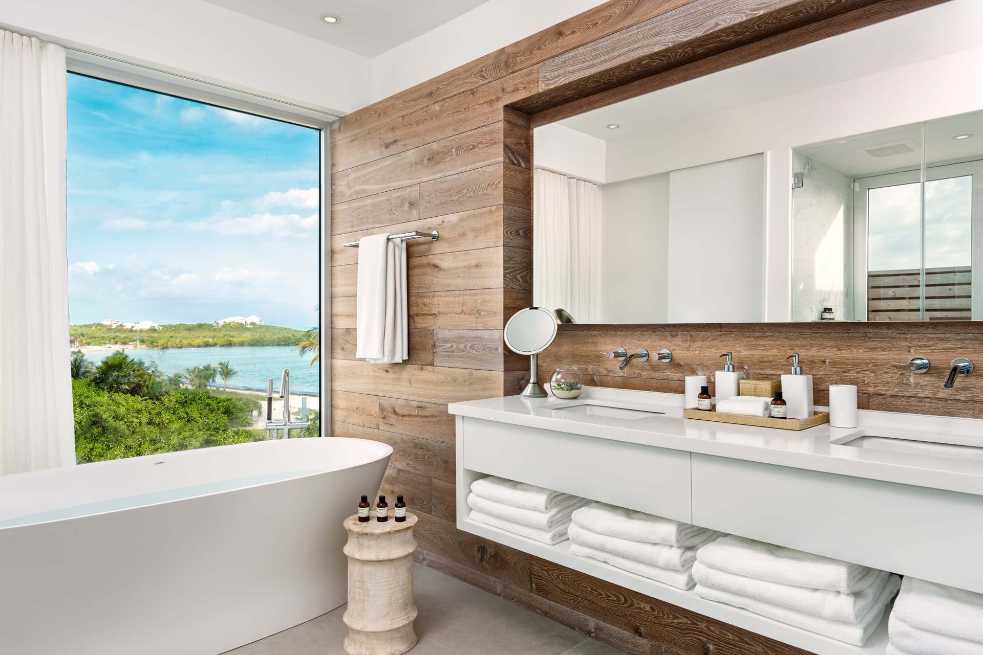 Long Bay Seven Bedroom Beachfront Villa - Image 9