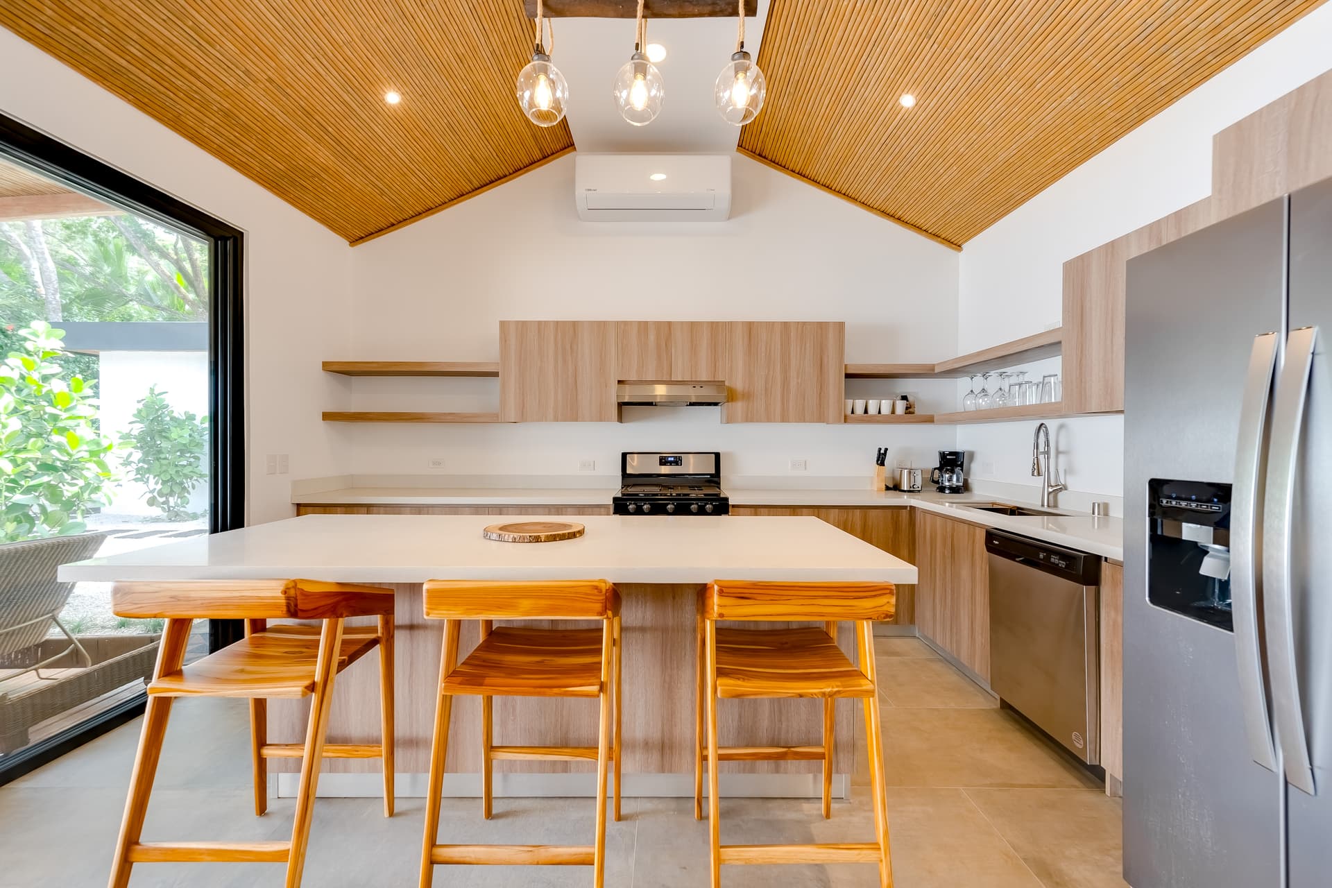 Calle Breeze House - Image 5