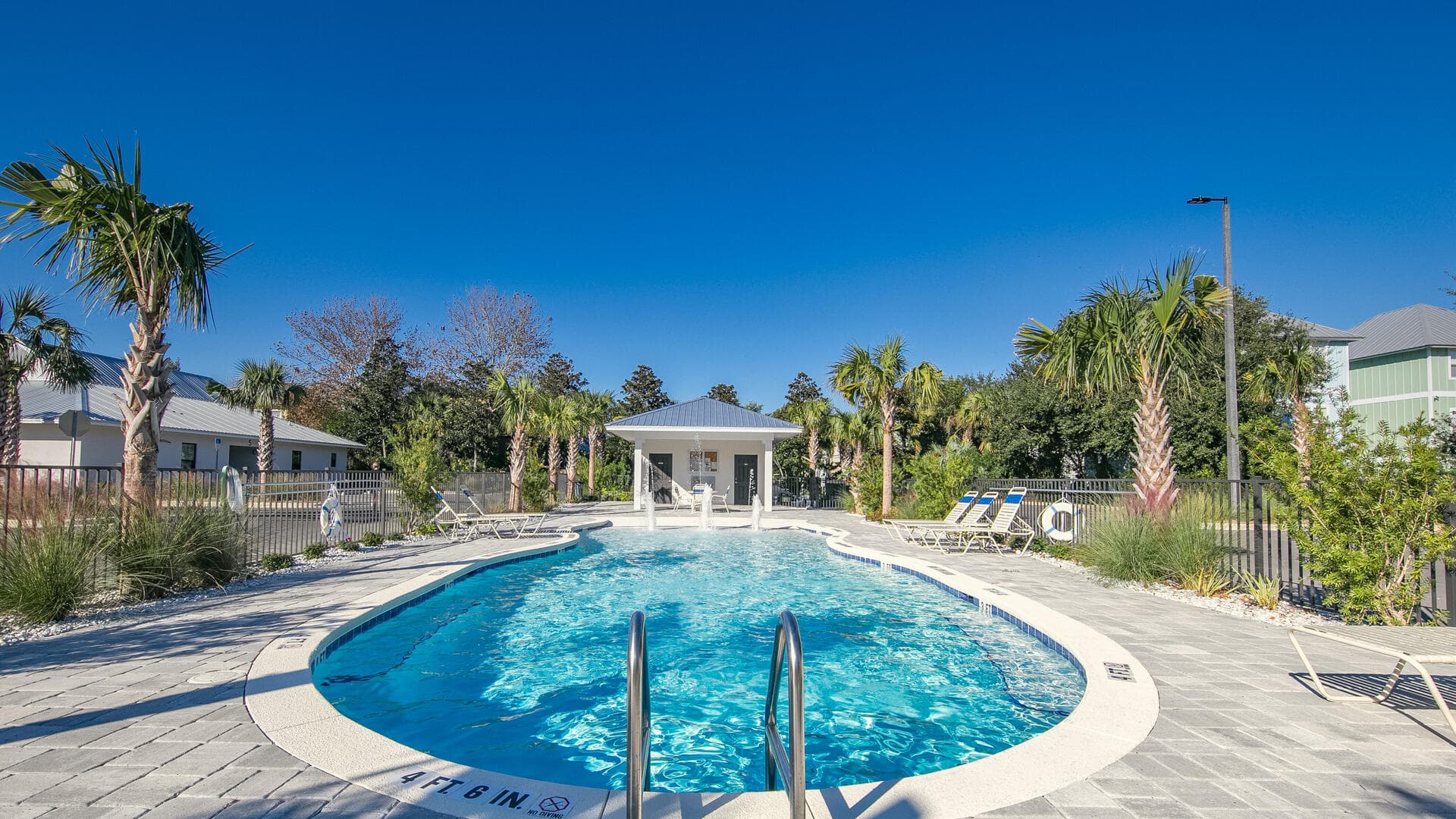 Blue Lake Home - Image 6