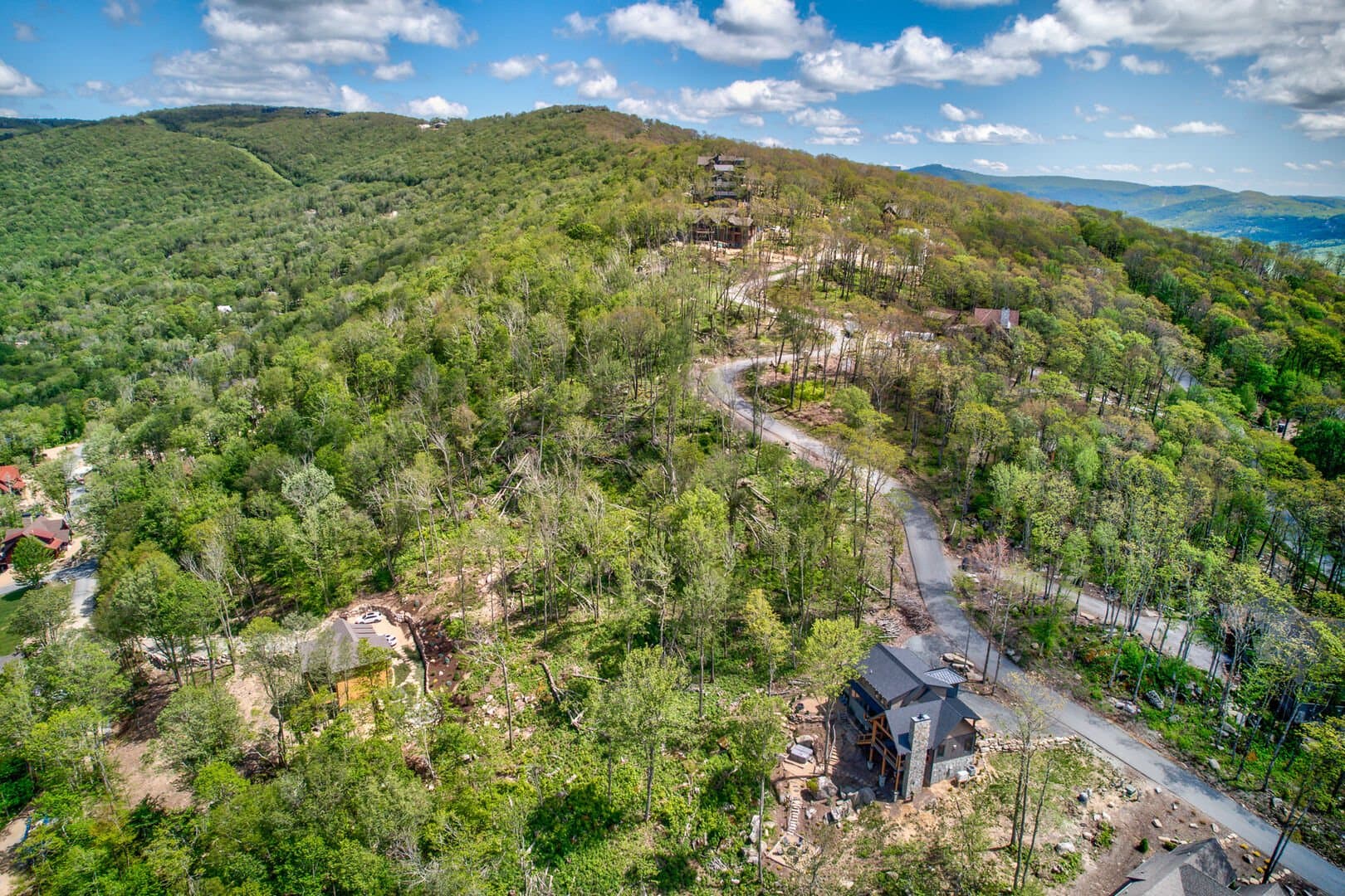 Zion House - Image 44