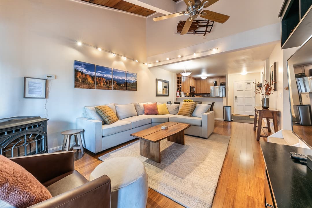 Scott Peak Lodge #46 - Image 4