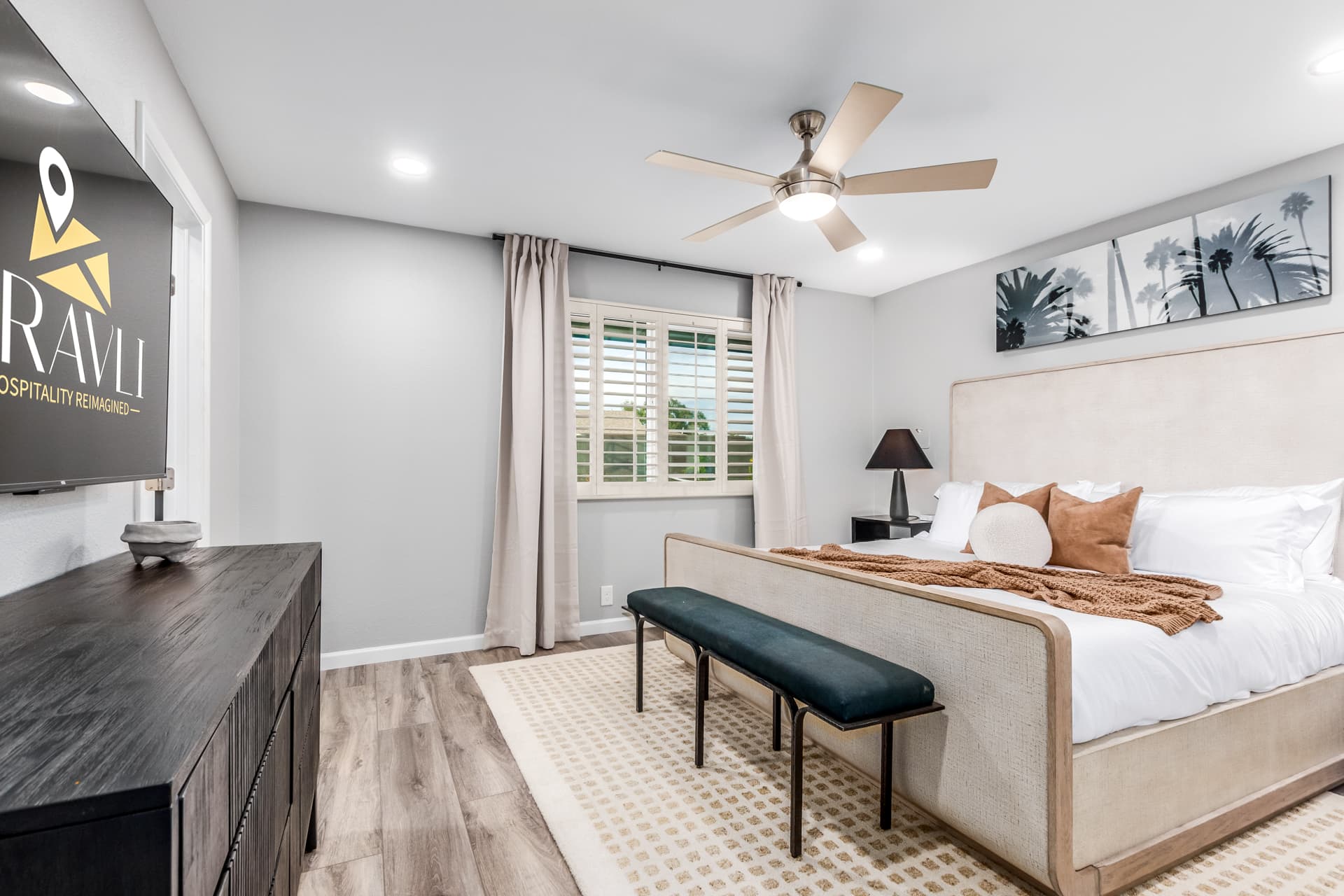 Monterey Retreat - Image 19