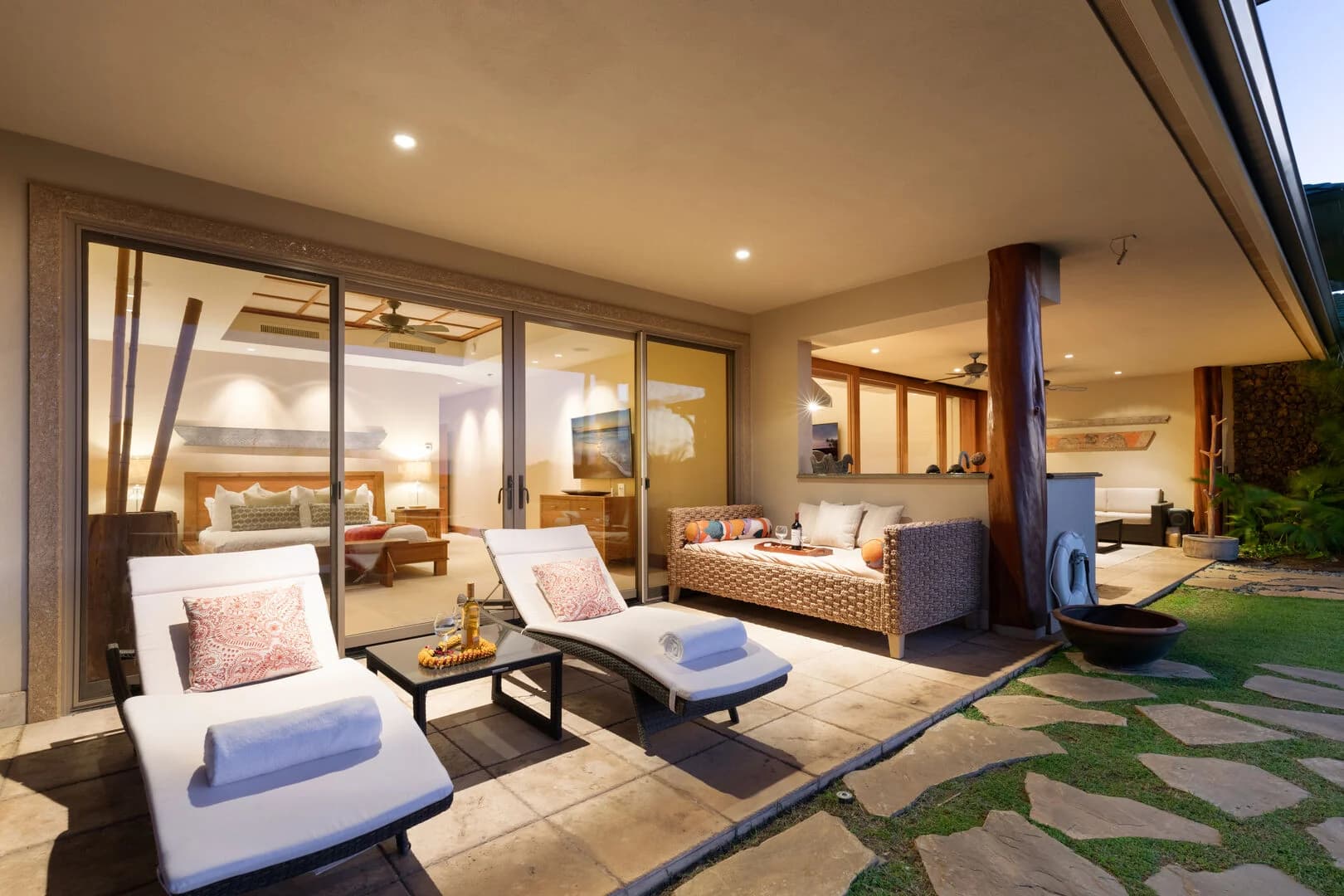 One Ocean Ohana - Image 63