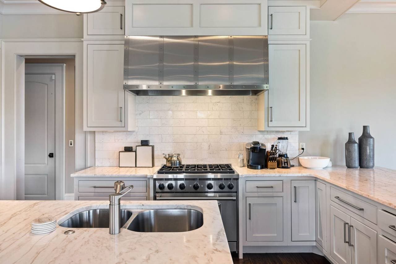 Avocet Home - Image 16