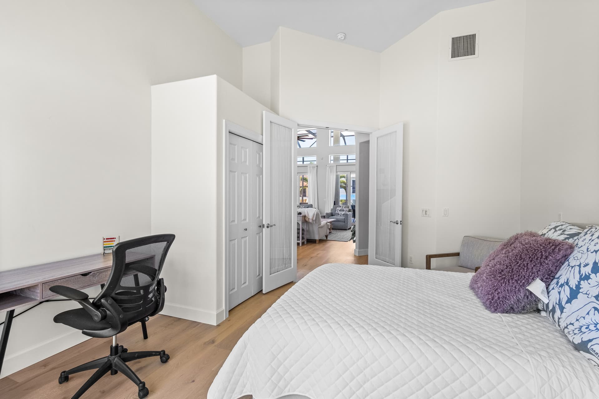 Sunshine Water - Image 8