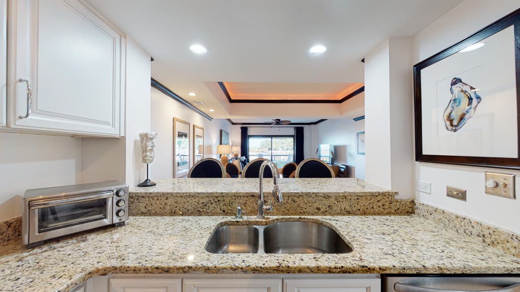 Captain Home - Image 4