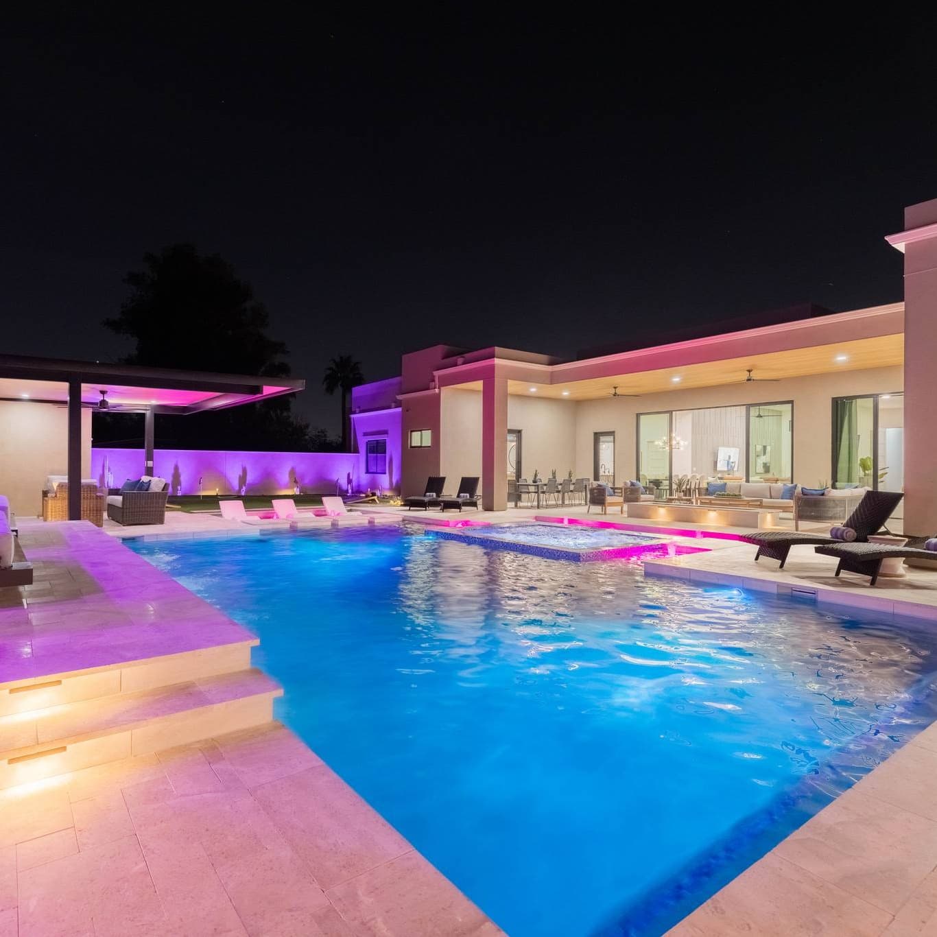 Estate on Harmony - Image 1