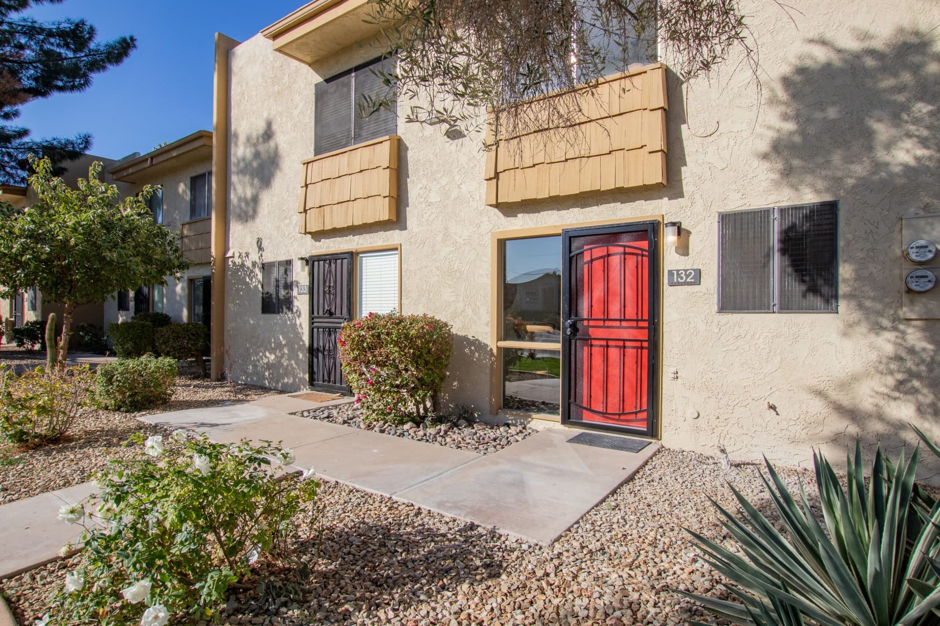 Camelback Townhouse - Image 30