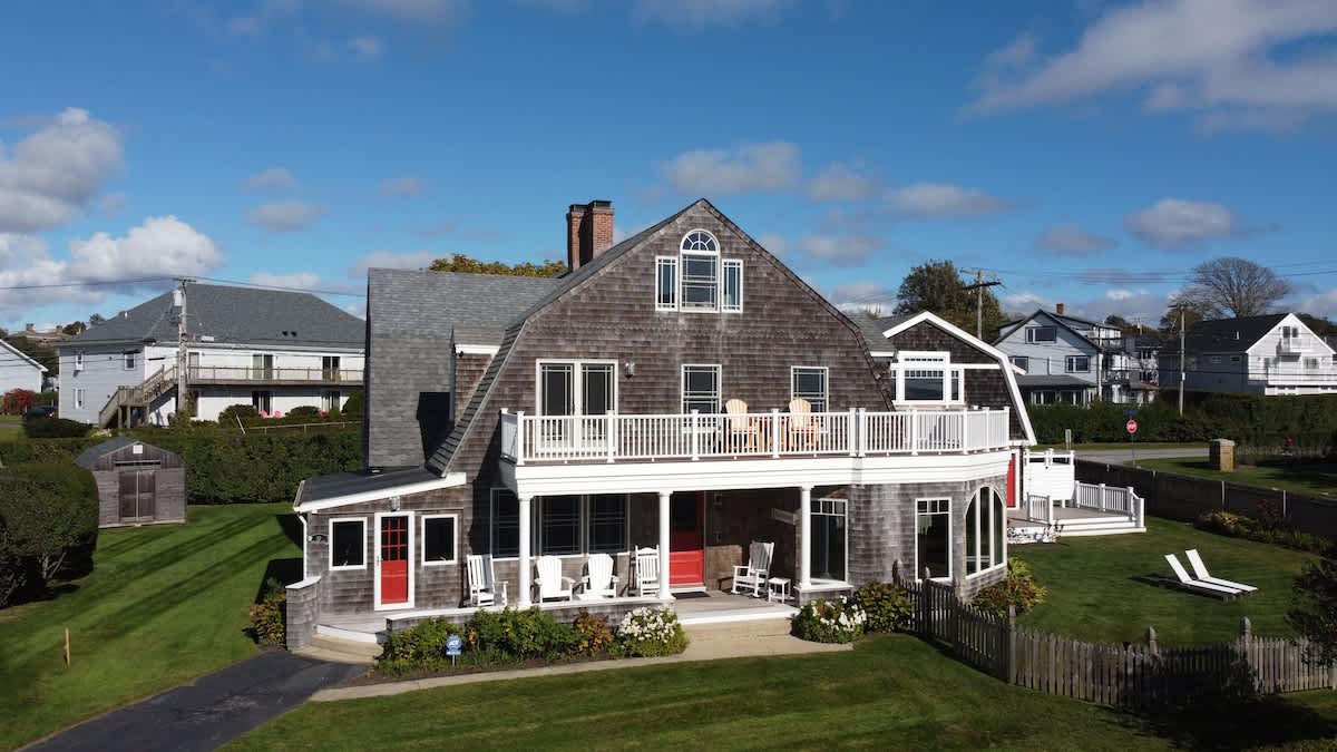 Beach Cottage - Image 40