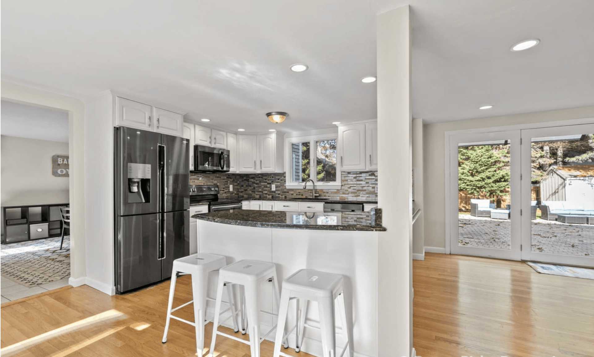 Five Bays Oasis - Image 10