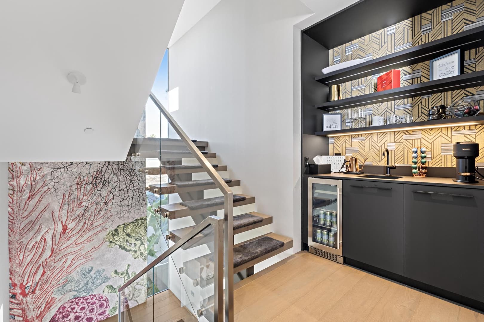 Neptune's Jewel - Image 22