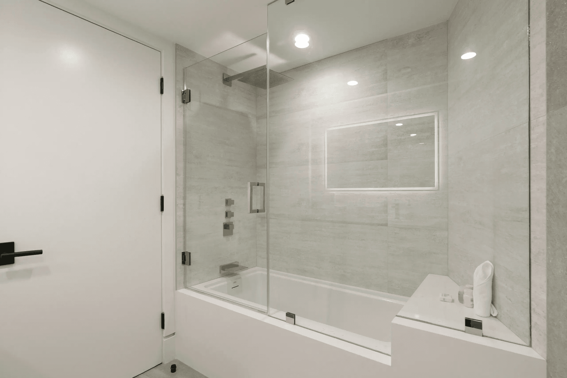 Noble Crest - Image 51